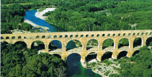 LE PONT DU GARD